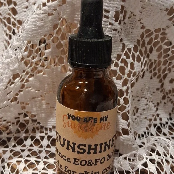 🌞3/$5 Sunshine - Picture 1 of 1